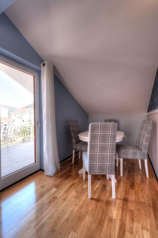 Wukovic Apartments Tivat Buitenkant foto