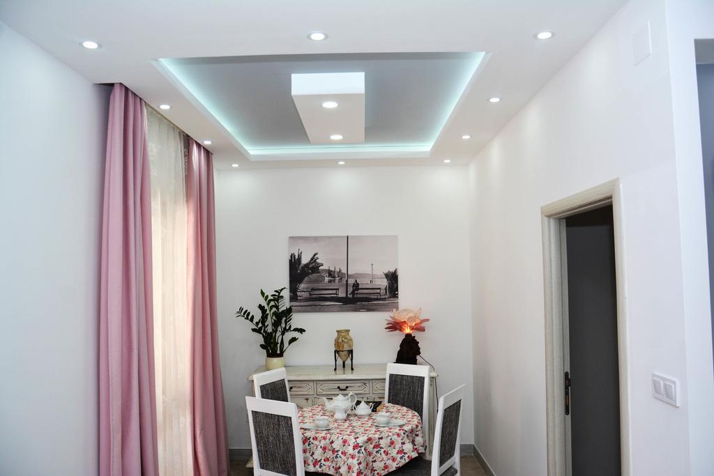 Wukovic Apartments Tivat Buitenkant foto