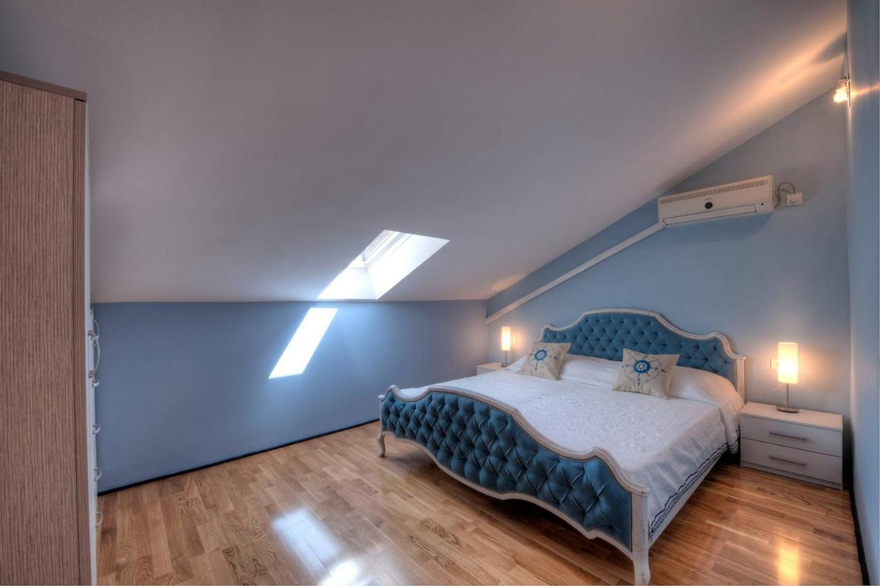 Wukovic Apartments Tivat Buitenkant foto