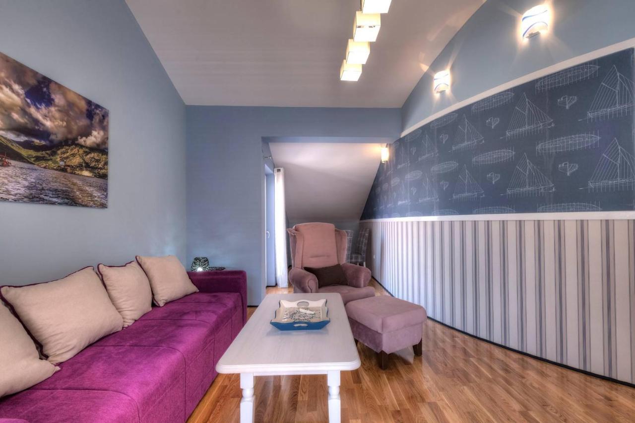 Wukovic Apartments Tivat Buitenkant foto
